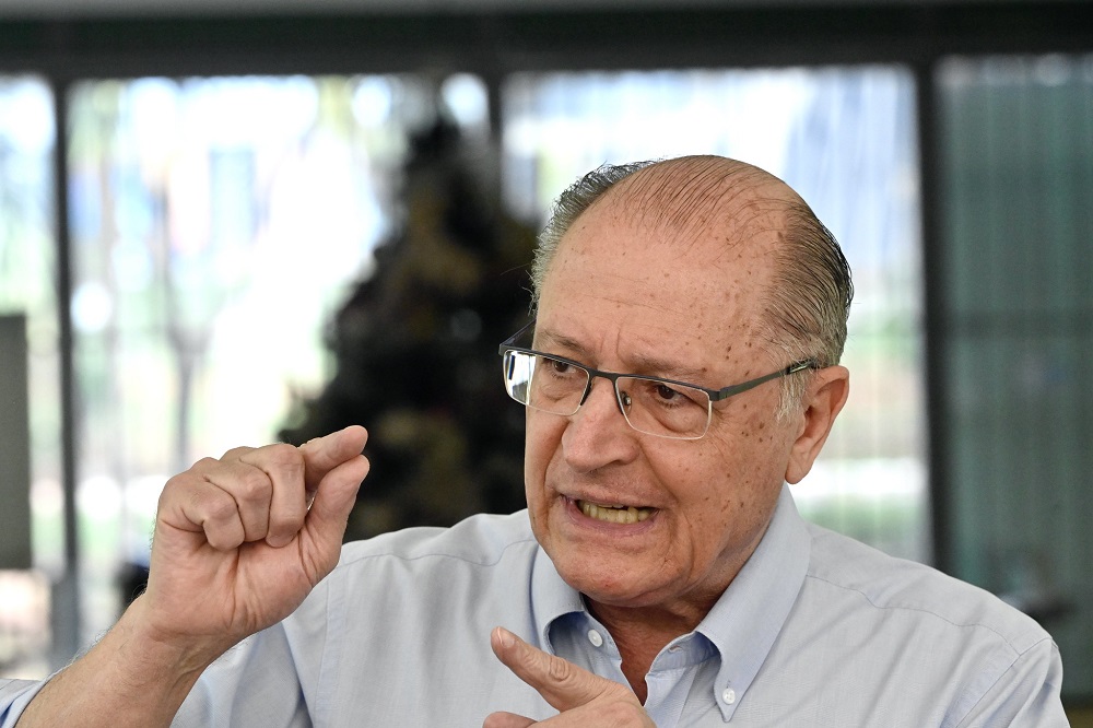 Alckmin, diz que, com o Mover, consumidores podem poupar R$ 8 bi em combustíveis