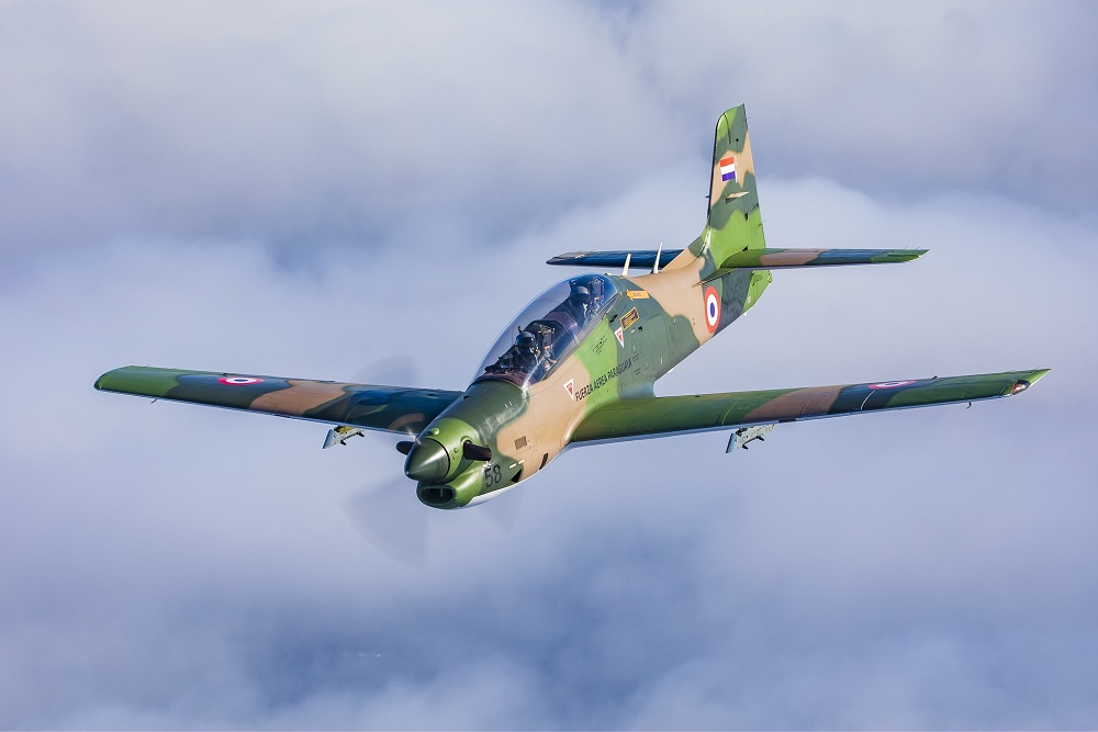 Avião com carga suspeita cai entre o Mato Grosso e o Pará após ser interceptado pela FAB