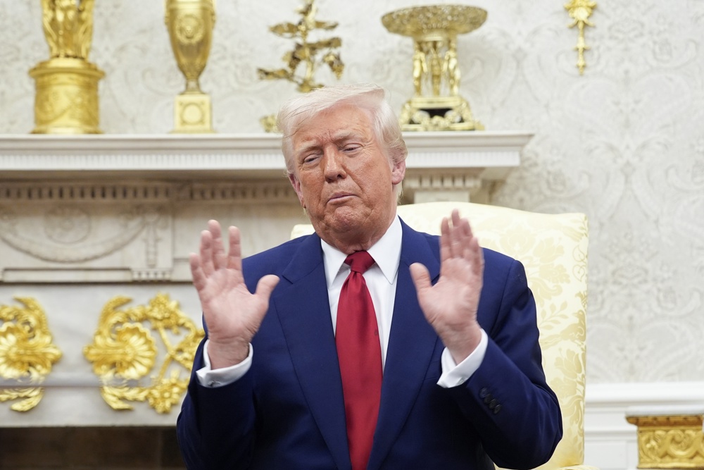 Trump diz estar descontente com a Rússia por ‘bombardear loucamente’ a Ucrânia