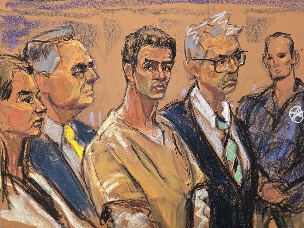 Luigi Mangione, acusado de assassinar CEO em Nova York, se declara inocente