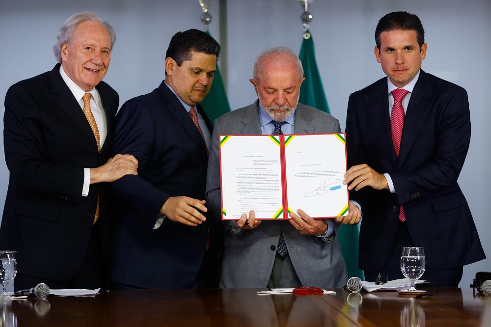 Hugo Motta indica alteração da PEC da Segurança na Câmara e pede que tema não seja ‘politizado’