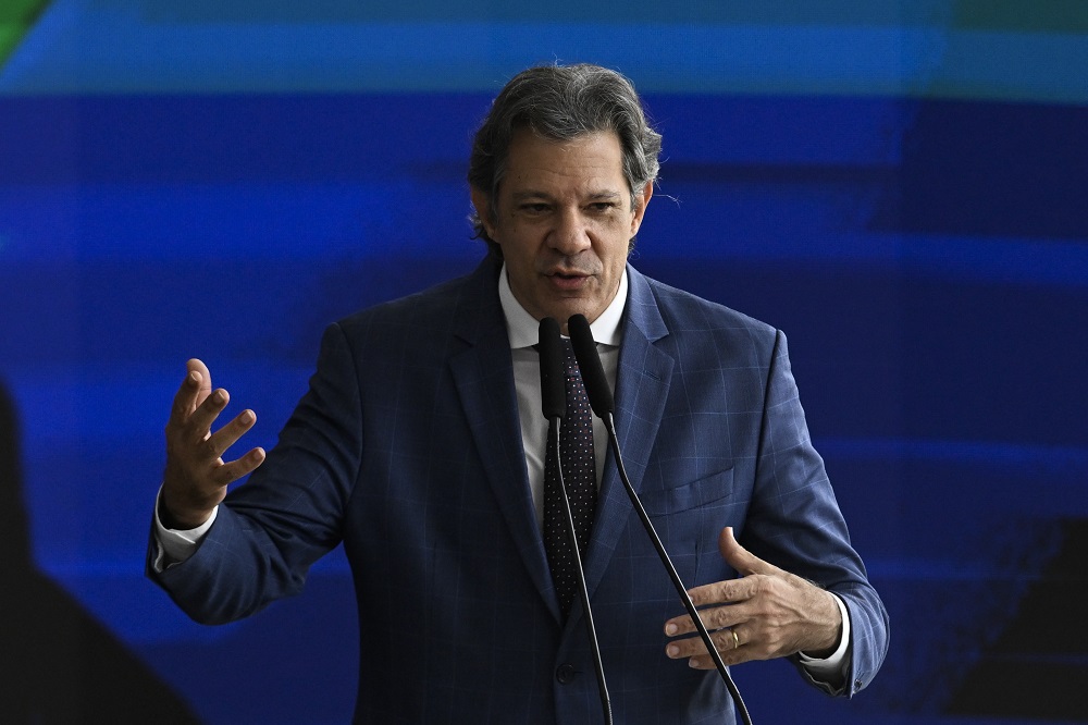 Haddad diz que Lula pregou prudência sobre tarifas de Trump