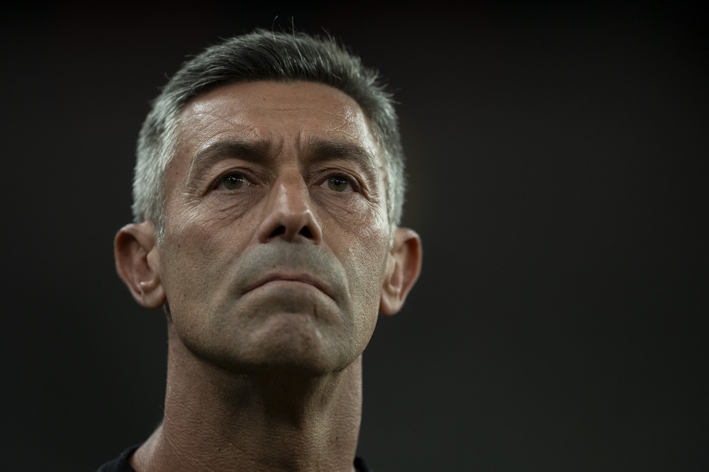 Santos demite Pedro Caixinha após terceiro jogo sem vitória no Campeonato Brasileiro