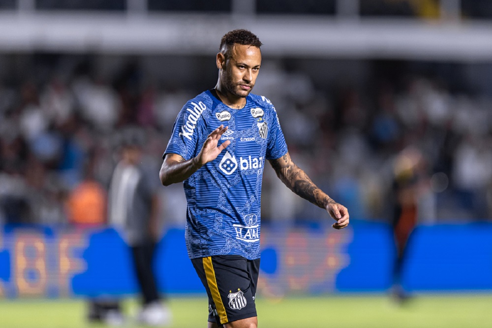 Lesão de Neymar encurta número de jogos pelo Santos até o fim de contrato