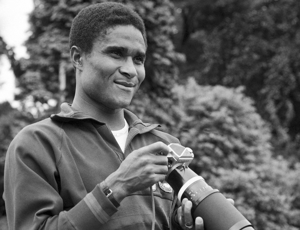 O duelo entre Brasil e Portugal, na Copa de 1966, teve Eusébio como destaque