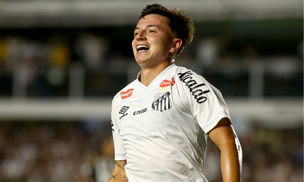 Santos vence Atlético-MG por 2 a 0 no Brasileirão 