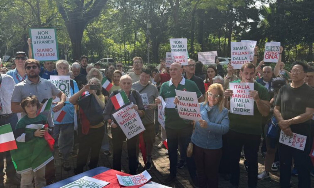 Descendentes de italianos protestaram neste sábado (26), em São Paulo