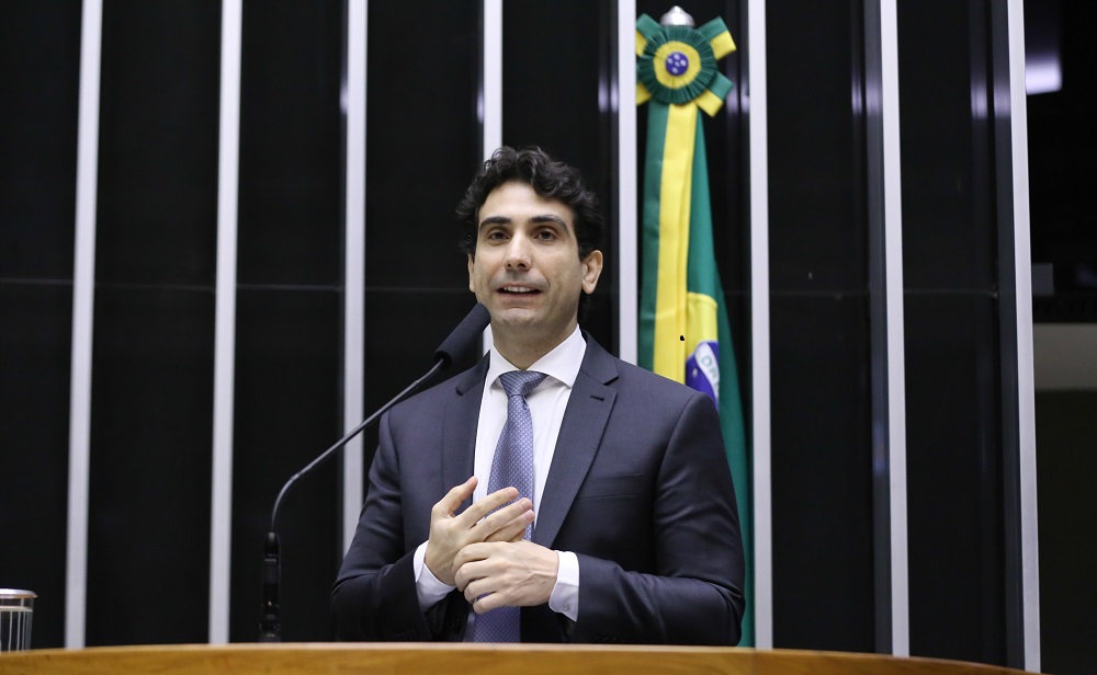 Galípolo diz que economia brasileira tem série de subsídios ‘cruzados, perversos e regressivos’