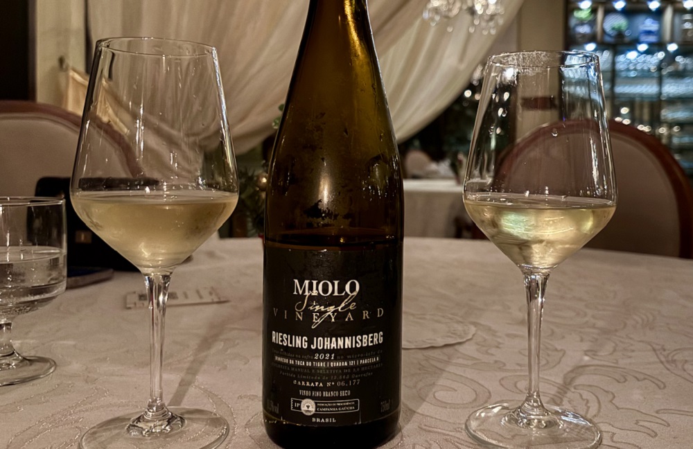 Confira sugestões de vinhos Riesling produzidos fora dos solos germânicos