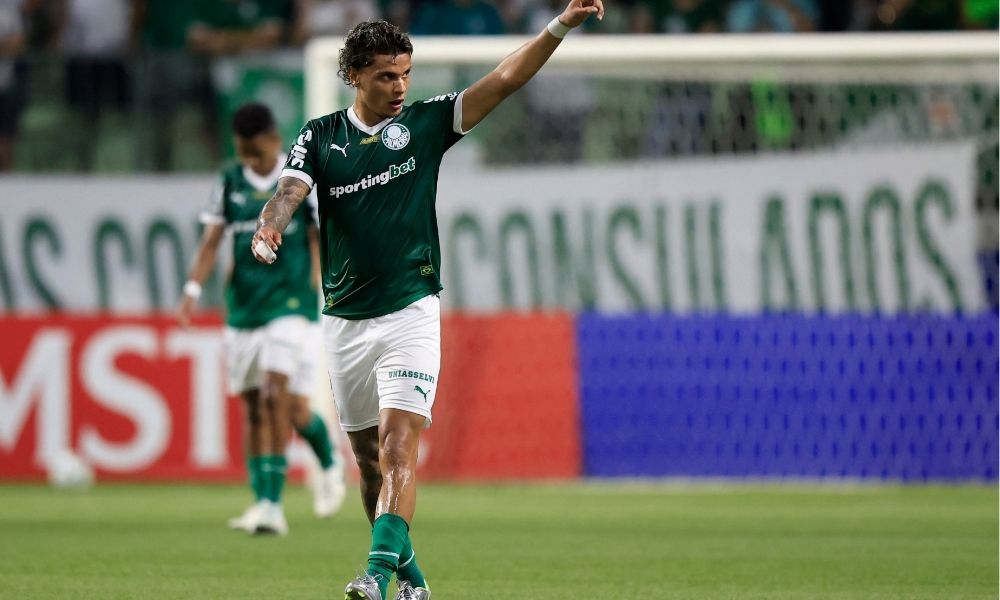 Palmeiras ganha do Cerro Porteño com gol de Ríos e ‘cala boca’ à torcida