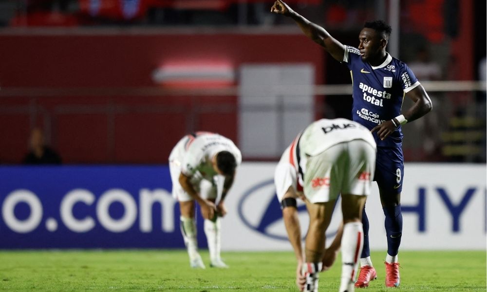 São Paulo abre dois de vantagem, mas cede empate para Alianza Lima no MorumBis