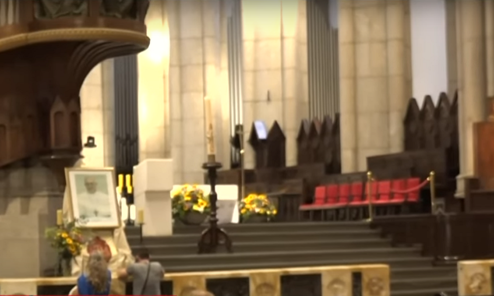 Missa pelo papa Francisco realizada na Catedral da Sé