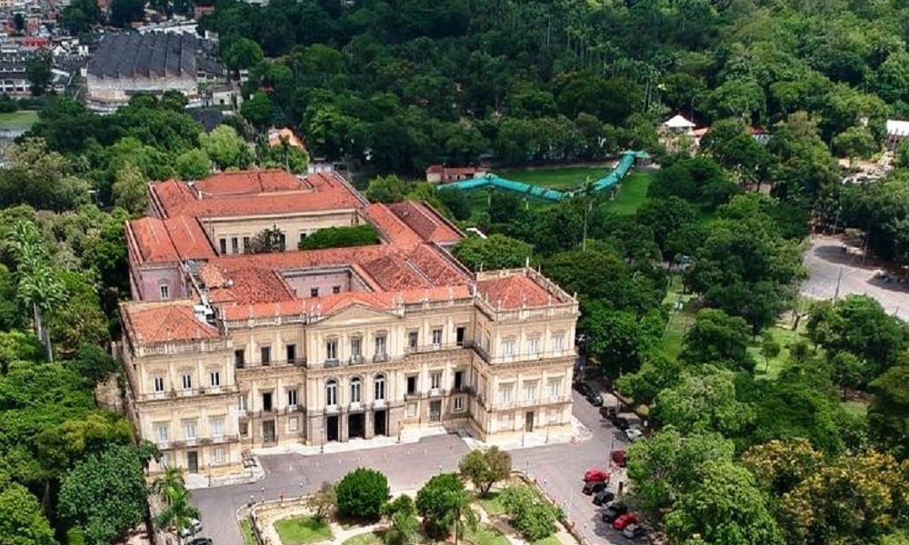 BNDES anuncia investimento de R$ 50 milhões para reconstrução do Museu Nacional