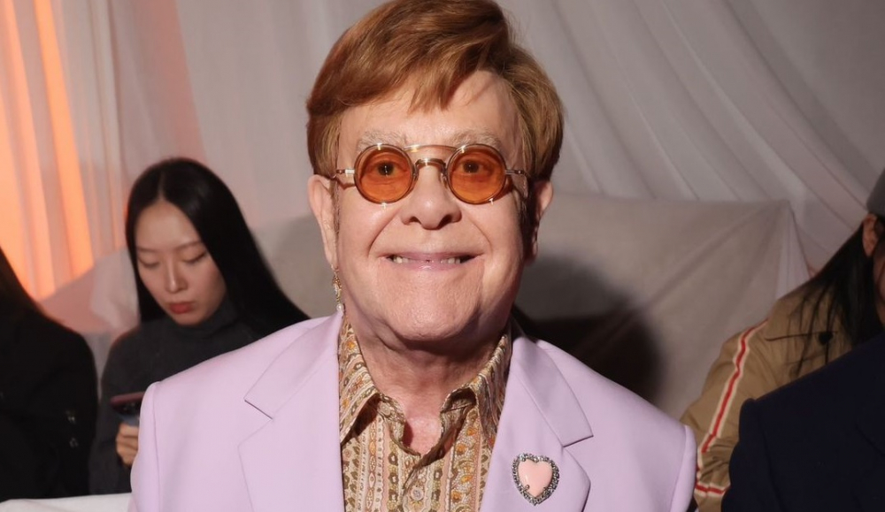 Elton John e Brandi Carlile lançam álbum ‘Who Believes in Angels?’