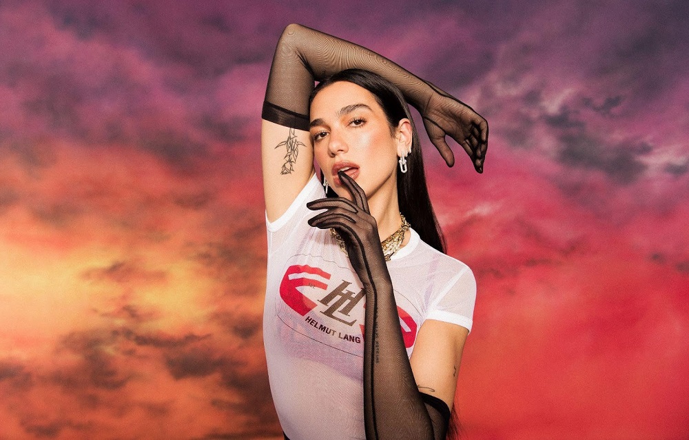 Dua Lipa anuncia turnê na América Latina e confirma shows no Brasil