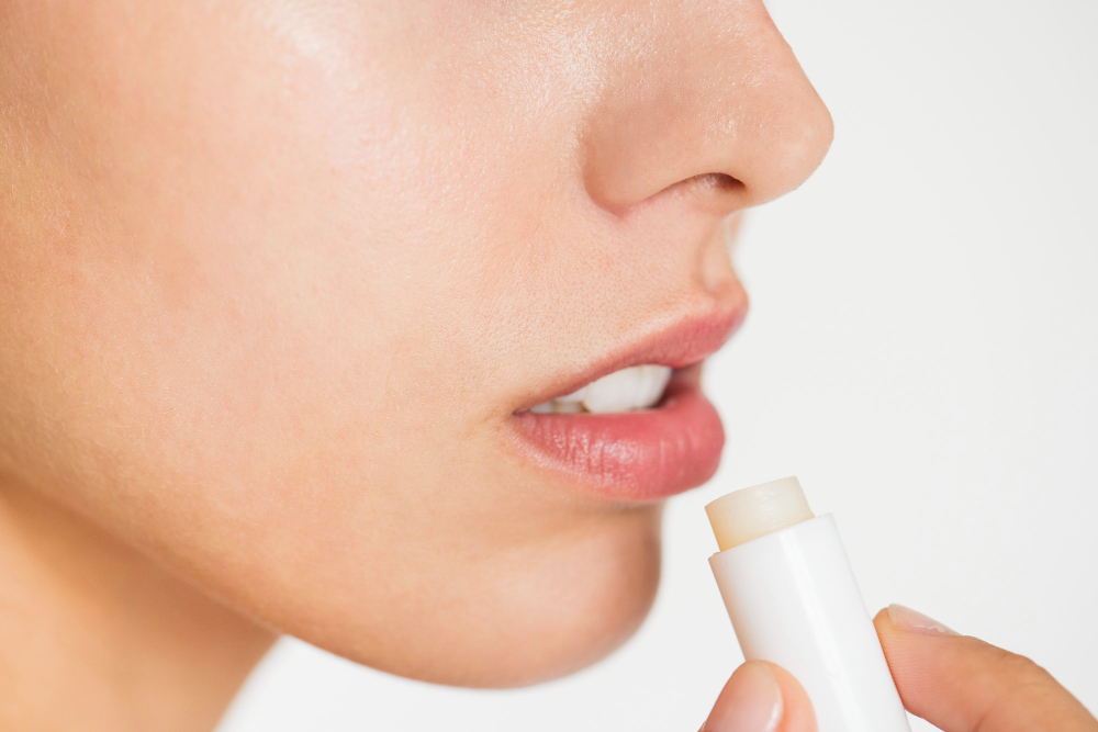Envelhecimento labial: como prevenir rugas, ressecamento e perda de volume