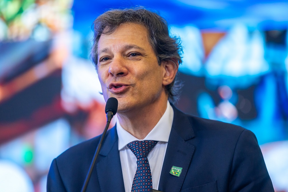 Haddad busca estreitar laços com EUA e Luxemburgo em agendas internacionais