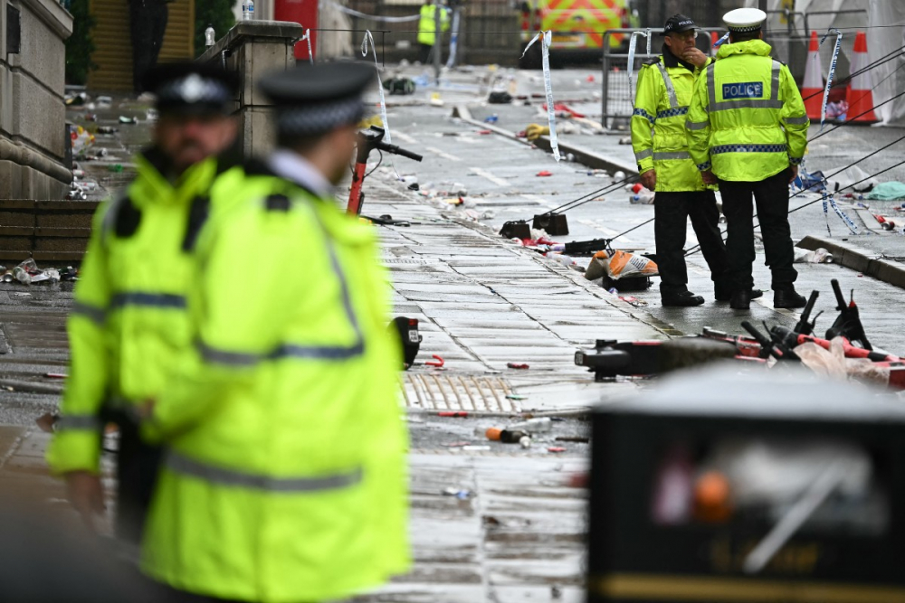 Homem acusado no atropelamento de Liverpool é indiciado no Reino Unido