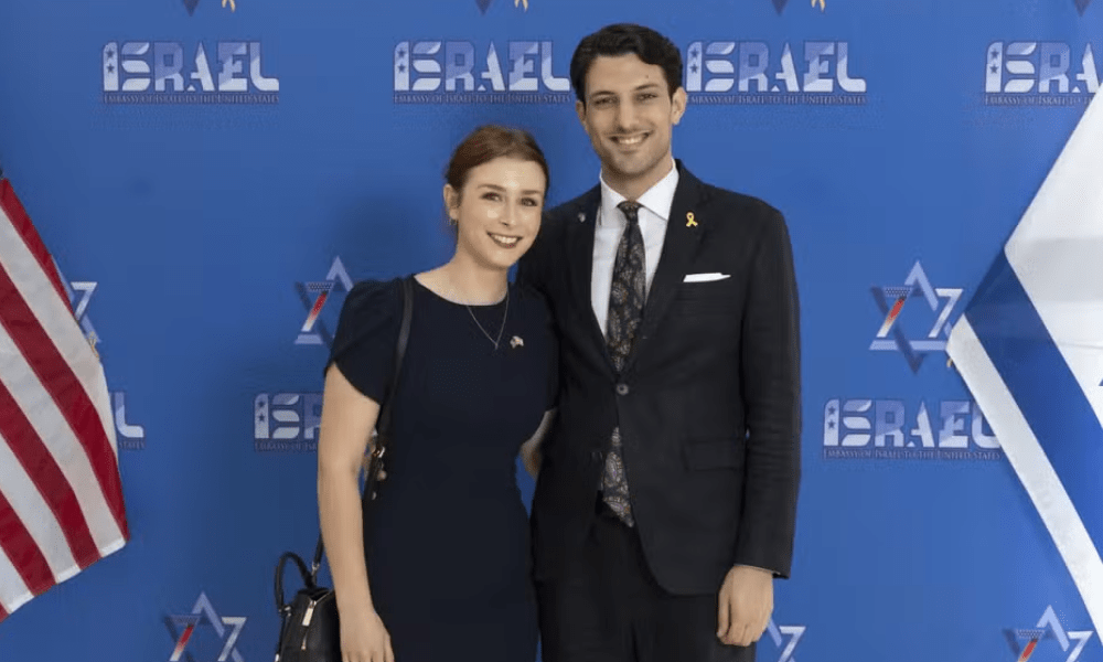 Dois funcionários da embaixada de Israel foram mortos a tiros na quarta-feira (21/5) do lado de fora de um museu judaico.