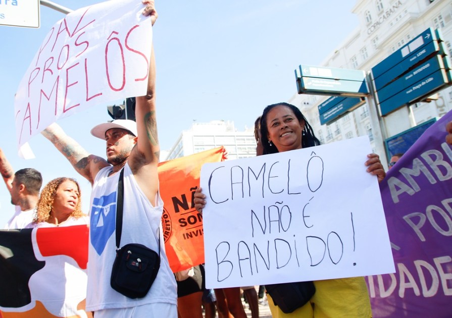Protesto camelô