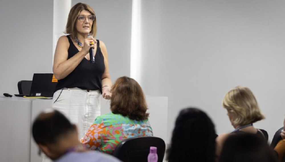 ‘Não há afastamento de diretores ou intervenção’, diz secretária responsável por curso de requalificação da Prefeitura de SP