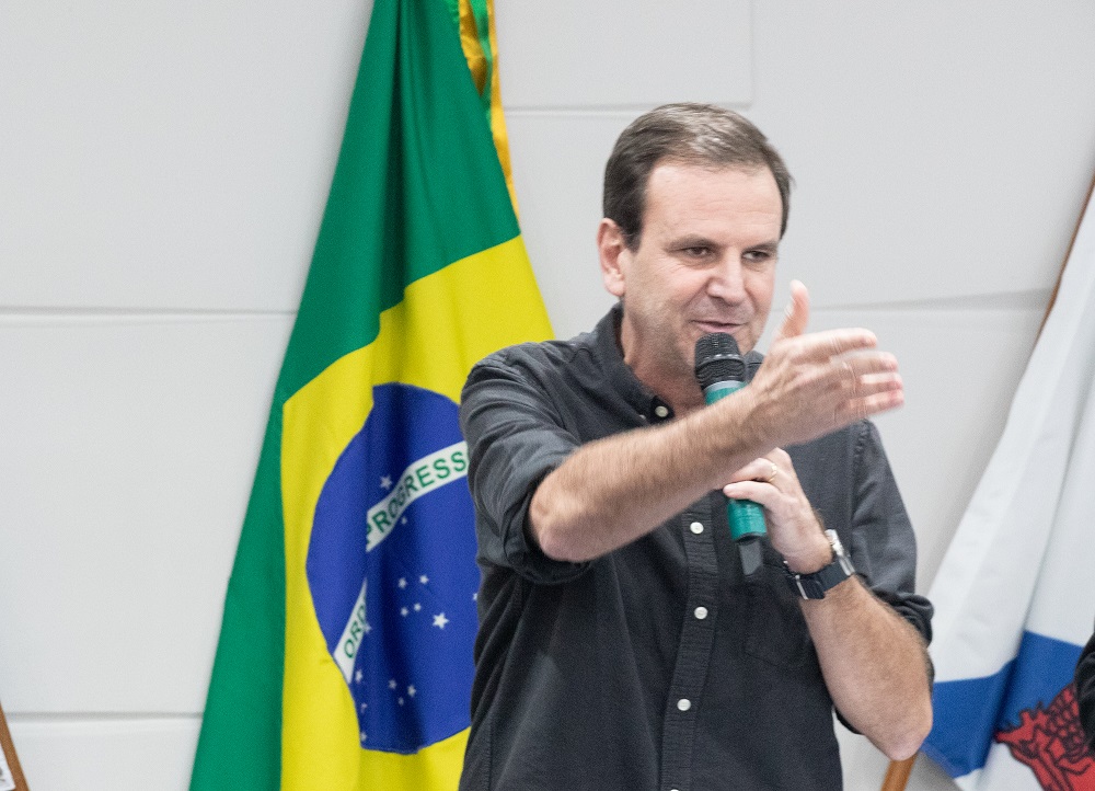 Paes se irrita com PT por divergências sobre segurança pública e crise afeta alianças políticas no Rio