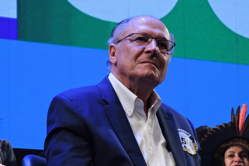 Geraldo Alckmin defende debate sobre o fim da escala 6×1