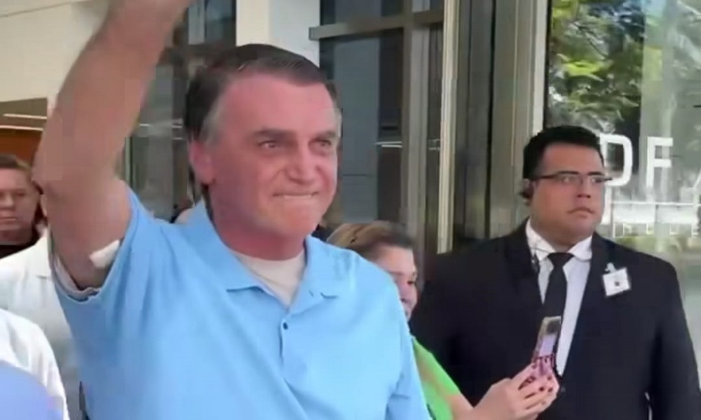 Bolsonaro confirma participação em manifestação pela anistia em Brasília