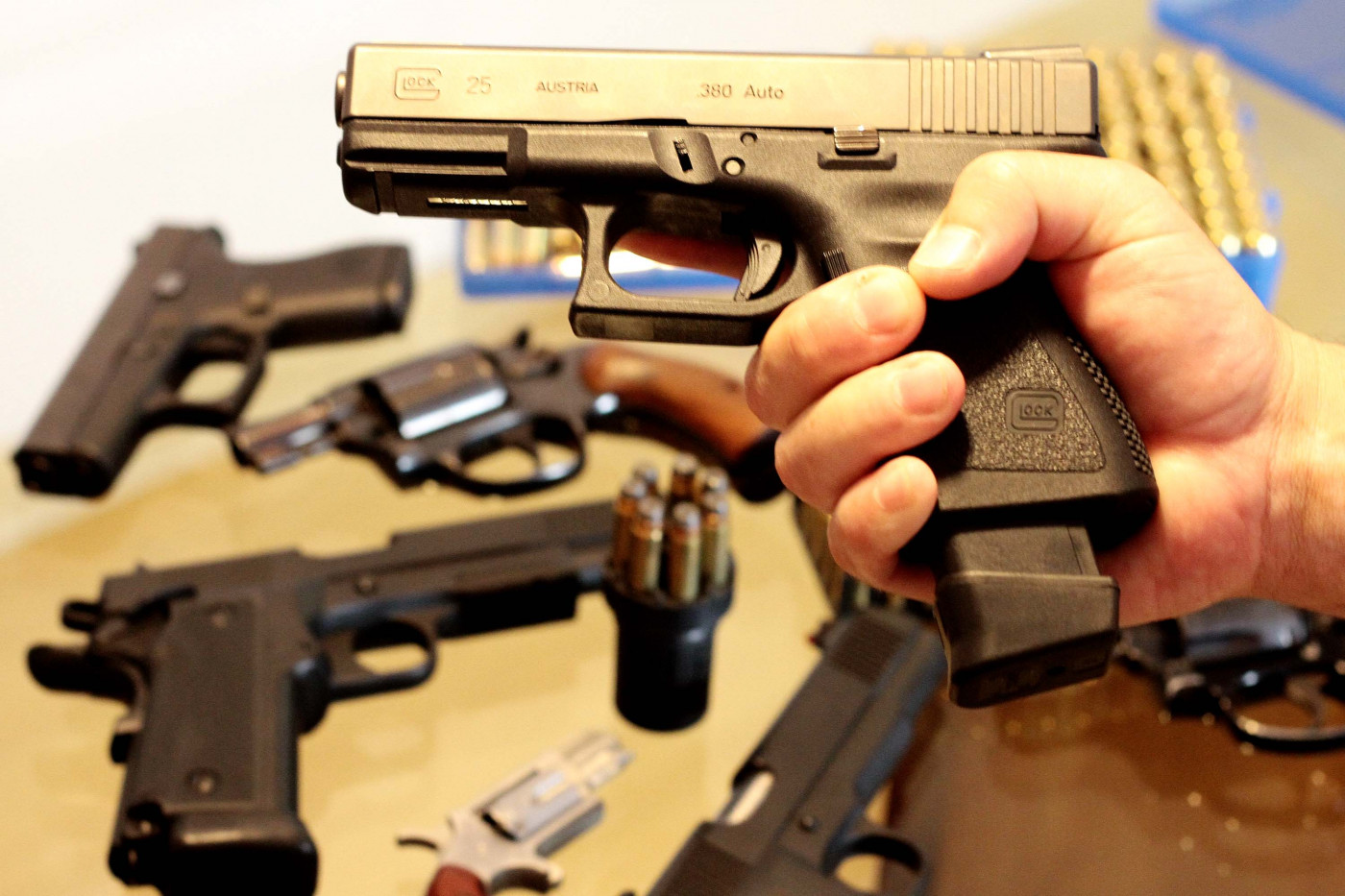 Receita Federal publica normas para concessão de porte de armas a auditores fiscais
