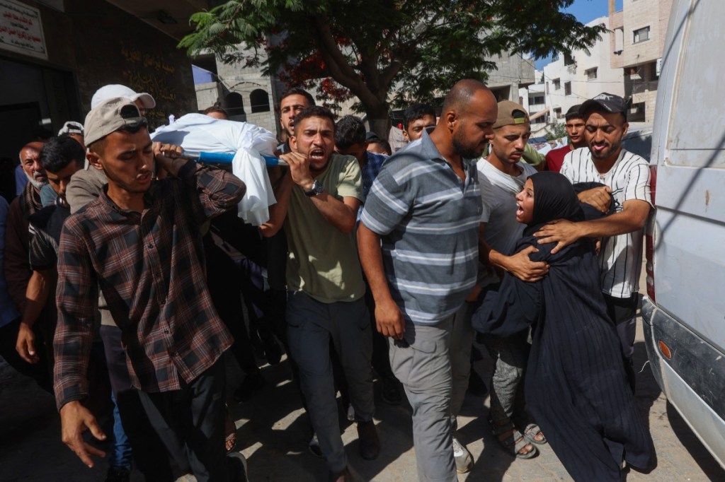 Ataque israelense provoca 30 mortes em Gaza, anuncia Defesa Civil
