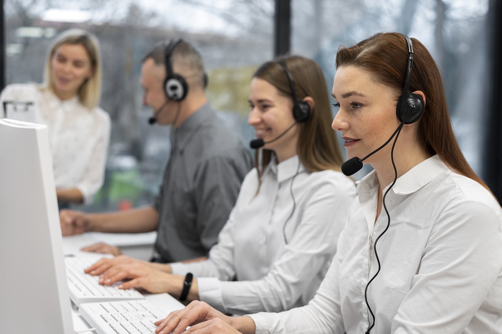 Senado analisa projeto que proíbe e pune ligações indesejadas de telemarketing