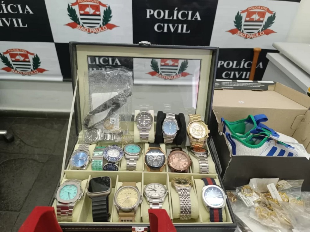 Motorista é detido por furtar joias, tênis e outras mercadorias no aeroporto de Viracopos