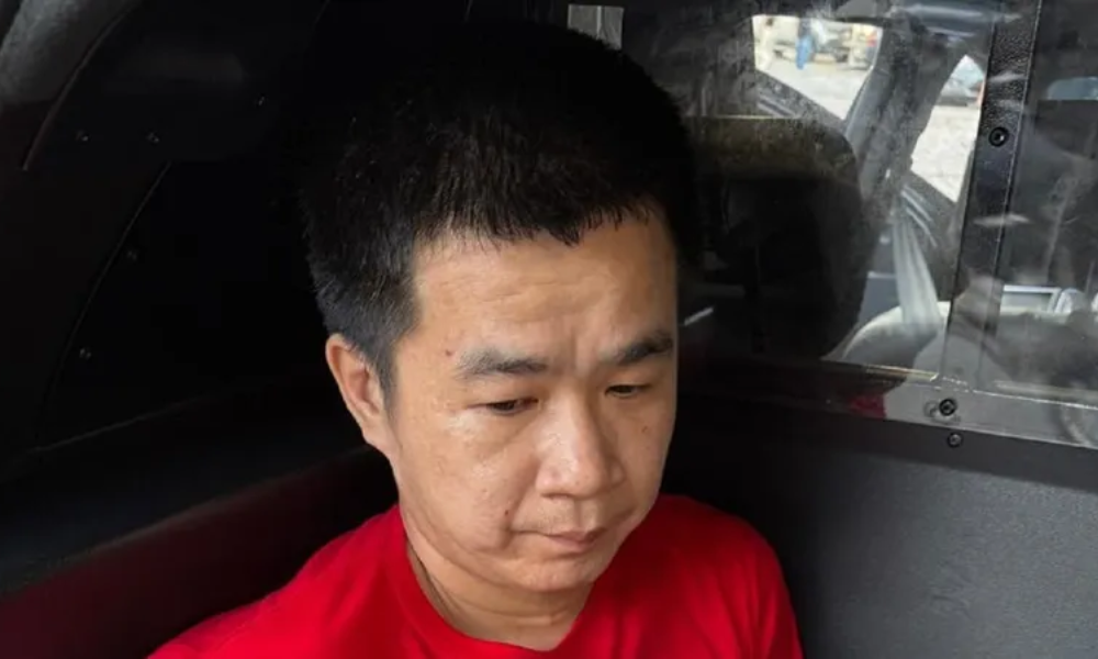 Chinês confessa feminicídio e diz que pensou em esquartejar jovem para se livrar de corpo