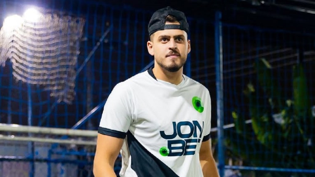 Jon Vlogs pode ficar preso por oito anos após agredir policial na Croácia