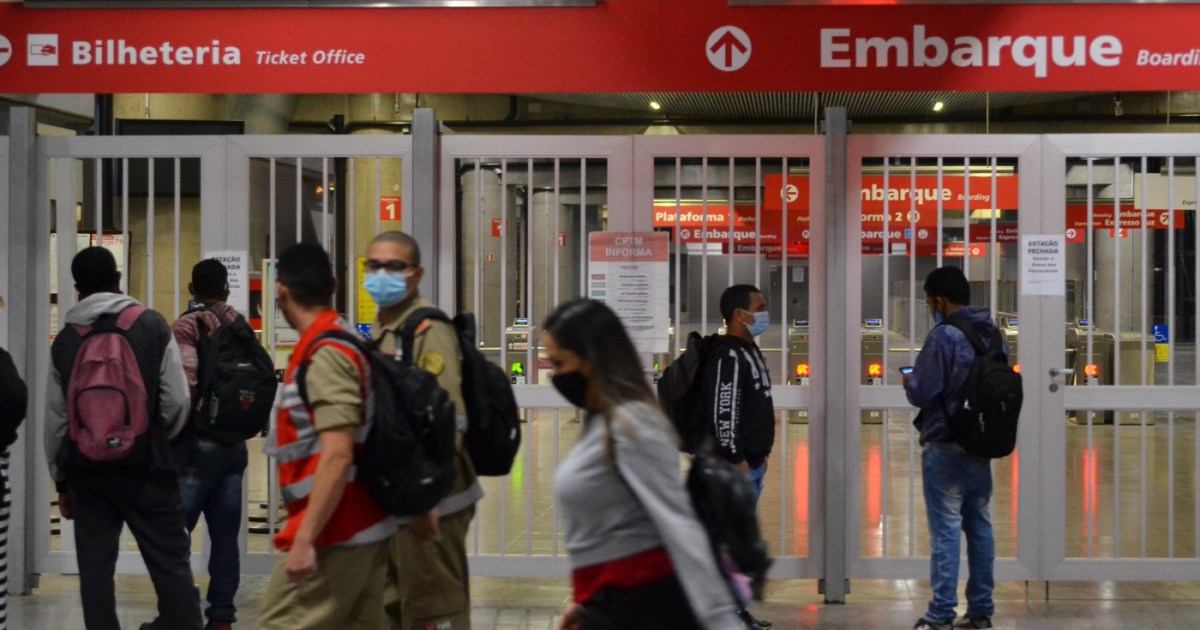 Funcionários da CPTM entram em greve; veja linhas afetadas nesta terça