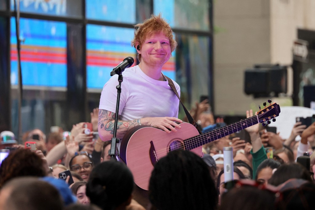 Ed Sheeran se envolve em polêmica após saída de Macklemore e vê artistas abandonarem sua turnê