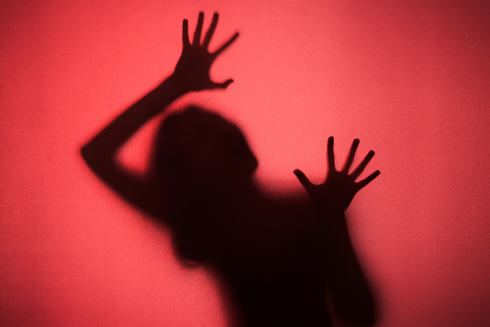 Lei põe fim à atenuante de idade para crimes sexuais contra mulheres