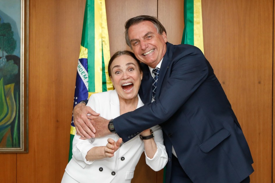 Presidente da República Jair Bolsonaro durante encontro com Regina Duarte
