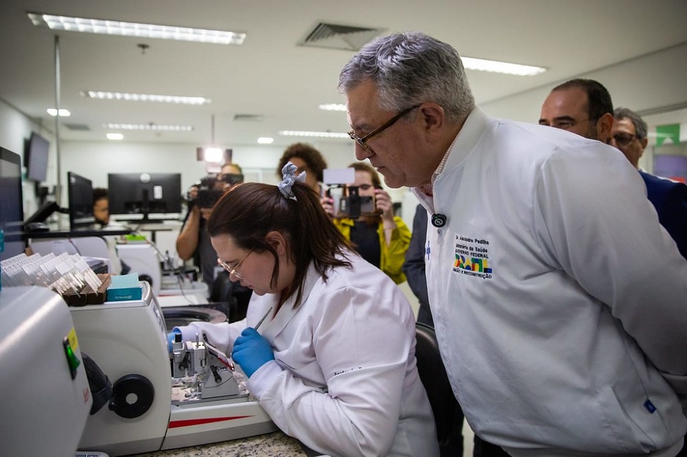 Governo lança Super Centro para Diagnóstico de Câncer no SUS e promete laudos cinco vezes mais rápidos