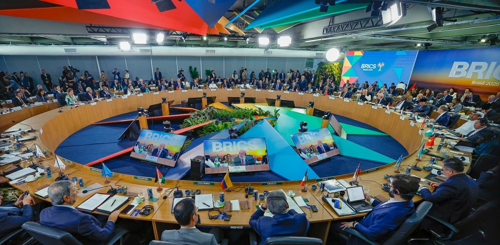África do Sul lamenta que alguns ‘queiram punir’ o Brics após as ameaças de Trump