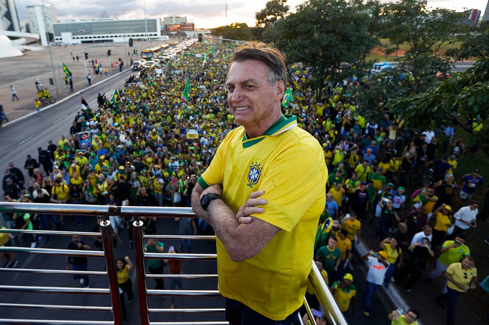 Eu nunca conversei com sindicalista na minha vida, diz Bolsonaro sobre fraudes do INSS