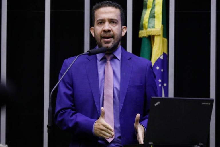 andre janones