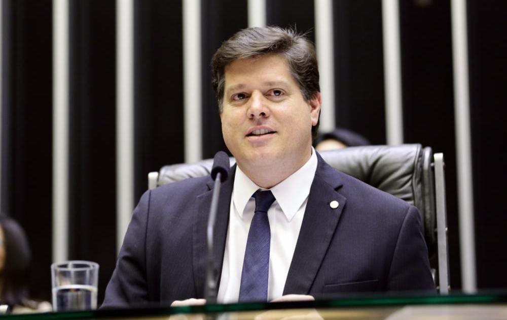 Após almoço com Nunes, Baleia Rossi avalia anúncio de apoio a Flávio no Rio