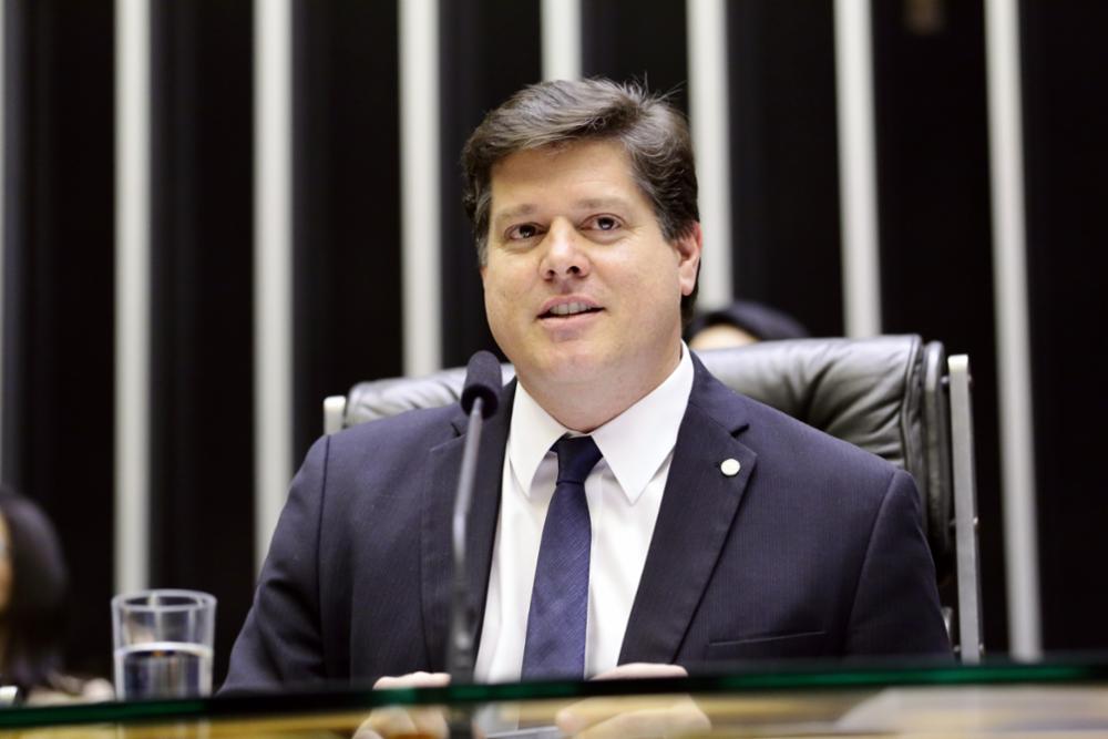 Câmara dos Deputados aprova PEC que altera regras para pagamento de precatórios