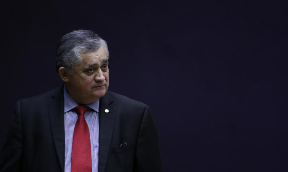 Judicialização do IOF: líder do governo reconhece tensão com Congresso, mas defende decisão de Lula