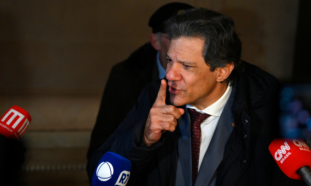 'Se cada Poder usar prerrogativa para ampliar gasto, haverá dificuldade de cumprir meta', avalia Haddad