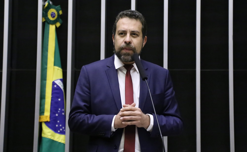Boulos convida encarregado de serviços dos EUA para explicar encontro com Tarcísio