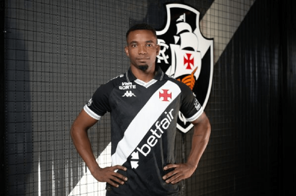 Vasco oficializa a contratação do volante Thiago Mendes, ex-São Paulo, até o fim de 2027