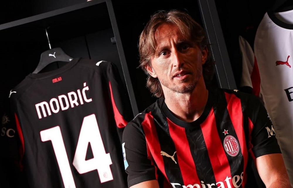 Milan anuncia a contratação de Luka Modric