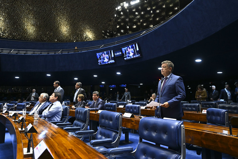 Senado aprova isenção do Imposto de Renda para dois salários mínimos